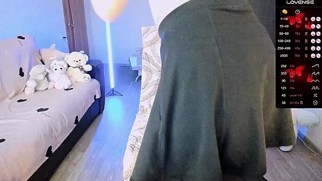 shimizyre    online show from November 2025 10:36:01 AM