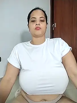 Snapshot of sweetpe chatting on February 2026 05:19:02 AM sweetpe online show from February 2026 05:19:02 AM