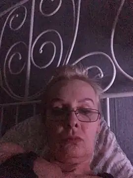 HelgaHimmell online show from March 2026 04:13:01 PM