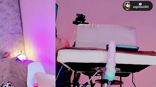 Angelst   online show from February 2026 05:37:02 AM