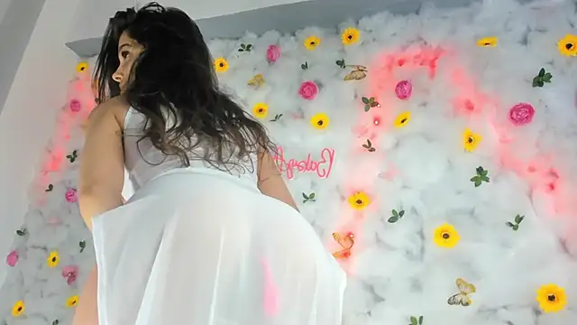 Snapshot of BabyAylin chatting on March 2025 05:36:01 AM BabyAylin online show from March 2025 05:36:01 AM