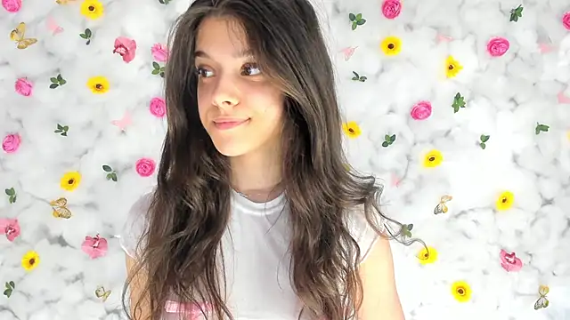 Snapshot of BabyAylin chatting on March 2025 10:06:02 AM BabyAylin online show from March 2025 10:06:02 AM