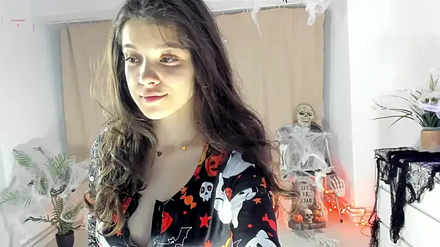 Snapshot of BabyAylin chatting on October 2025 05:22:02 AM BabyAylin online show from October 2025 05:22:02 AM