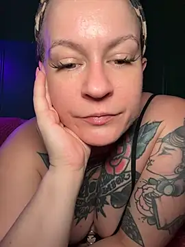 quinnmariexo online show from July 2026 05:06:01 PM