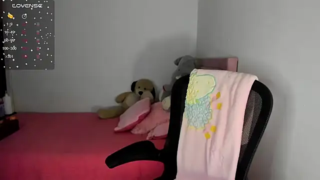 Snapshot of youpinkgirl_ chatting on February 2025 12:31:02 AM youpinkgirl  online show from February 2025 12:31:02 AM