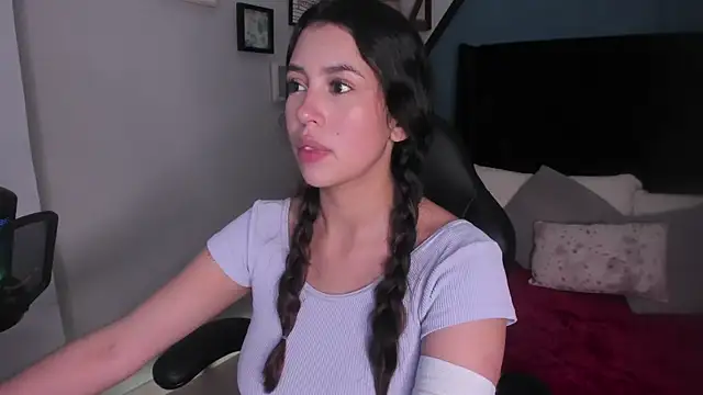 Snapshot of youpinkgirl_ chatting on October 2025 08:38:02 PM youpinkgirl  online show from October 2025 08:38:02 PM