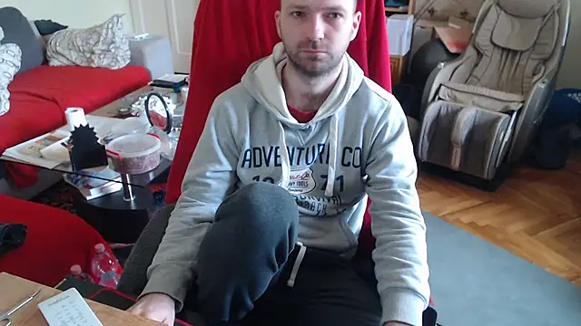 Snapshot of RealManHaveHairy chatting on February 2025 11:10:02 AM RealManHaveHairy online show from February 2025 11:10:02 AM