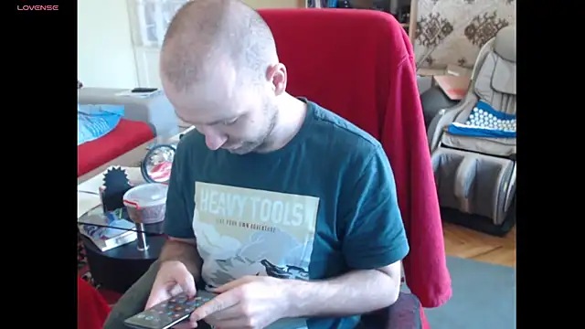 Snapshot of RealManHaveHairy chatting on March 2025 01:14:01 PM RealManHaveHairy online show from March 2025 01:14:01 PM