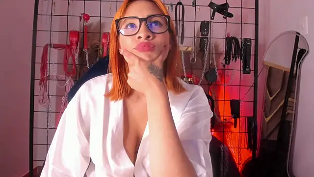 charrlotte quinn online show from February 2025 02:40:01 AM