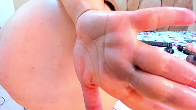 MiiaHot online show from January 2025 11:12:01 PM