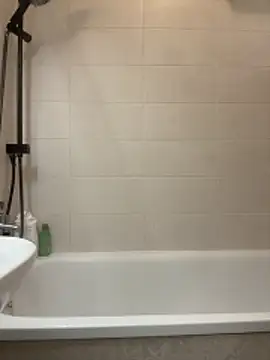 czruz online show from February 2026 12:23:01 PM