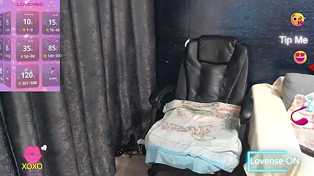 LadyAverrySquirt11 online show from February 2025 07:07:01 AM