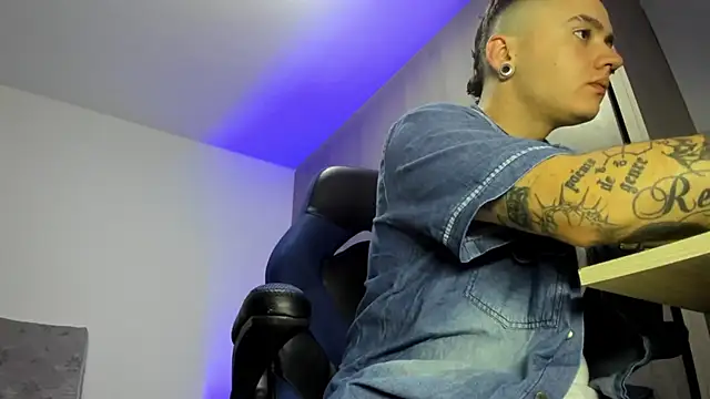 male pussy online show from November 2025 04:23:02 AM