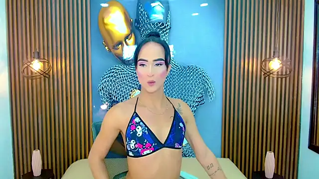 PriscilaRainbow online show from April 2026 02:43:02 PM