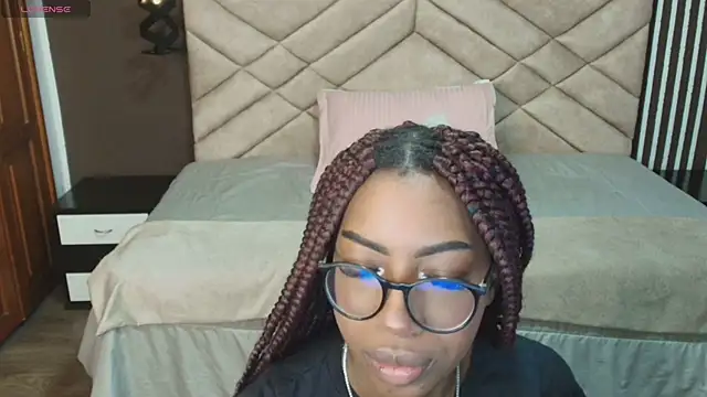 Raquel jones online show from March 2025 11:44:02 AM