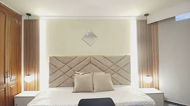 Raquel jones online show from February 2026 12:00:01 PM