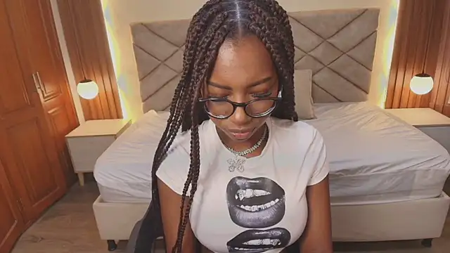 Raquel jones online show from February 2026 12:26:01 PM