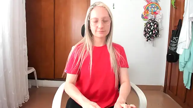 Adele johnsonn1 online show from November 2025 03:35:01 PM