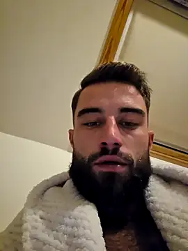 Vekie 007 online show from October 2025 08:42:01 PM