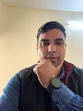 bull 4hottie online show from November 2025 05:21:02 AM