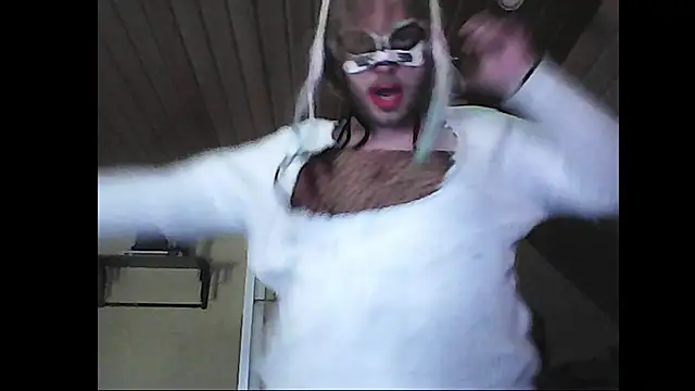 Snapshot of Family666Zombie chatting on May 2026 10:30:01 PM Family666Zombie online show from May 2026 10:30:01 PM