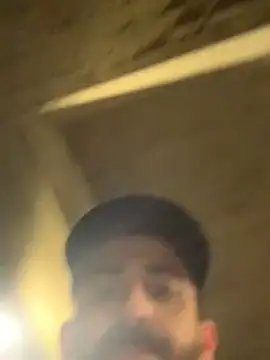 Gigolo profissional online show from March 2026 09:42:02 PM