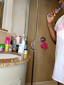 Nattybae09 online show from December 2025 01:02:01 AM