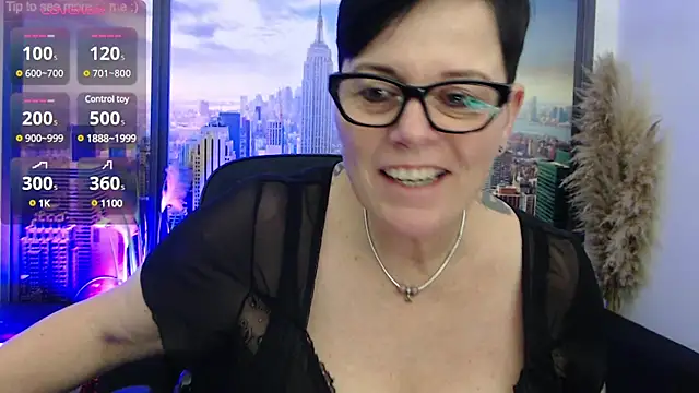 Snapshot of ninarandmann chatting on December 2024 08:27:02 PM ninarandmann online show from December 2024 08:27:02 PM
