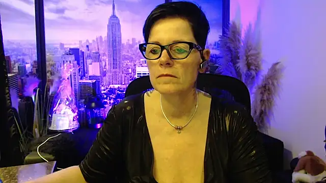 ninarandmann online show from March 2026 04:18:02 PM