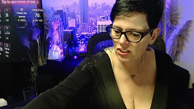ninarandmann online show from June 2026 02:38:01 PM