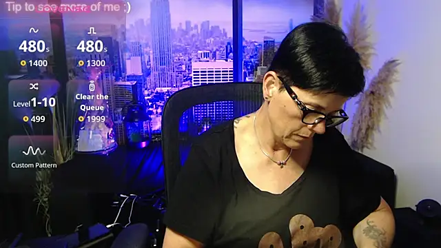 Snapshot of ninarandmann chatting on July 2026 04:49:02 PM ninarandmann online show from July 2026 04:49:02 PM