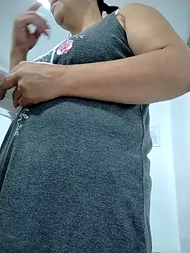 Natasha milf   online show from March 2026 01:00:01 PM