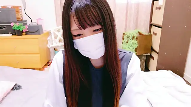 Snapshot of tsumugi_h chatting on December 2024 04:09:01 AM tsumugi h online show from December 2024 04:09:01 AM