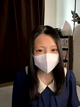 Snapshot of tsumugi_h chatting on October 2025 04:12:02 AM tsumugi h online show from October 2025 04:12:02 AM