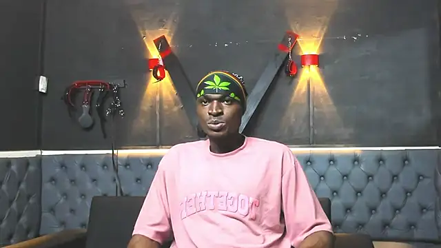 Terrance z online show from December 2025 07:07:01 PM