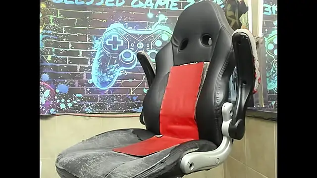 Terrance z online show from April 2026 11:43:02 PM