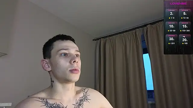 R1mmo   online show from December 2025 08:08:01 AM