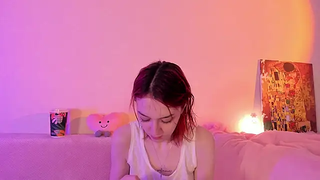 Snapshot of CrystalRey chatting on February 2025 04:26:02 AM CrystalRey online show from February 2025 04:26:02 AM