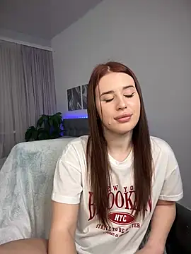Snapshot of Milkissss chatting on March 2025 10:27:02 PM Milkissss online show from March 2025 10:27:02 PM