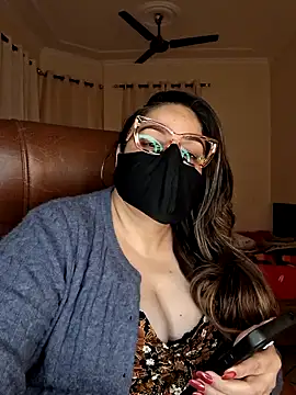 SEXY-Sardarni online show from January 2025 03:28:01 PM