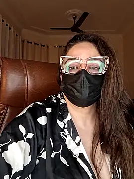 SEXY-Sardarni online show from January 2026 05:27:02 PM