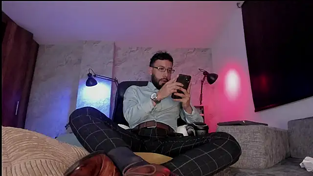 bruno woods online show from November 2025 10:37:02 AM