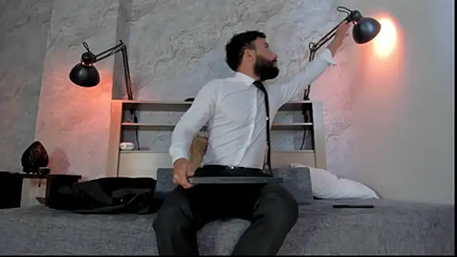 bruno woods online show from January 2026 12:51:02 PM