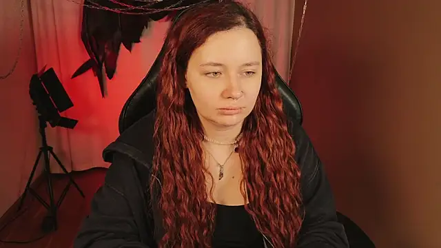 carolina elf online show from November 2025 06:14:02 AM