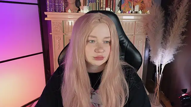 carolina elf online show from March 2026 05:29:02 AM