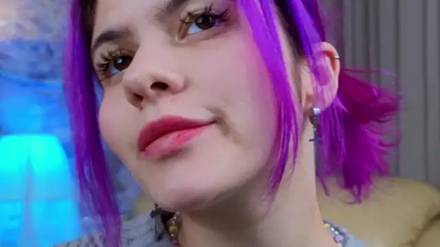 Snapshot of Katya_Zaitseva chatting on December 2024 05:00:02 AM Katya Zaitseva online show from December 2024 05:00:02 AM