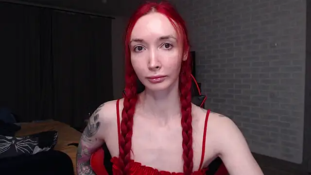 Snapshot of Roxy_Silver chatting on April 2026 08:55:01 PM Roxy Silver online show from April 2026 08:55:01 PM