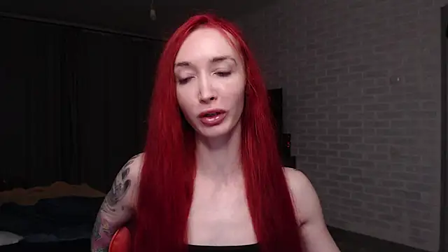 Snapshot of Roxy_Silver chatting on June 2026 10:08:01 PM Roxy Silver online show from June 2026 10:08:01 PM