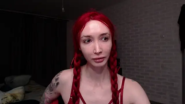 Snapshot of Roxy_Silver chatting on July 2026 08:34:02 PM Roxy Silver online show from July 2026 08:34:02 PM
