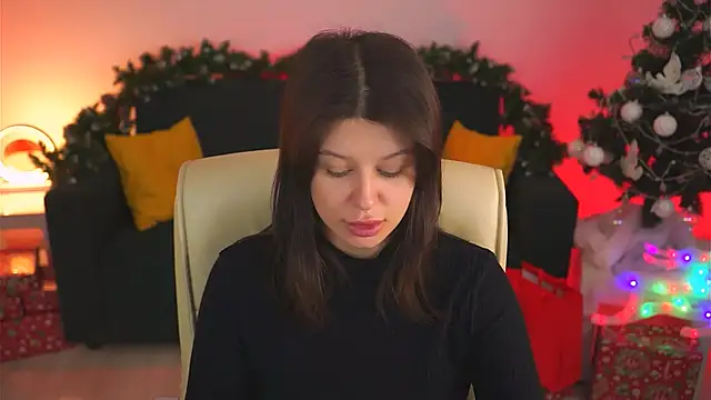 NicoleMun online show from December 2024 01:49:01 PM